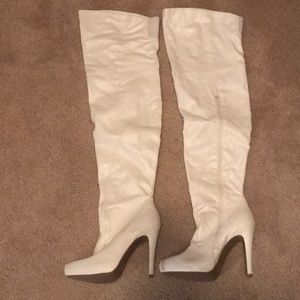 White leather thigh high boots. Size 9